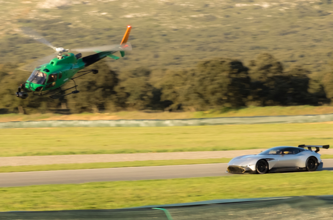 AERING-helicoptere-Shotover-K1-Aston-Martin